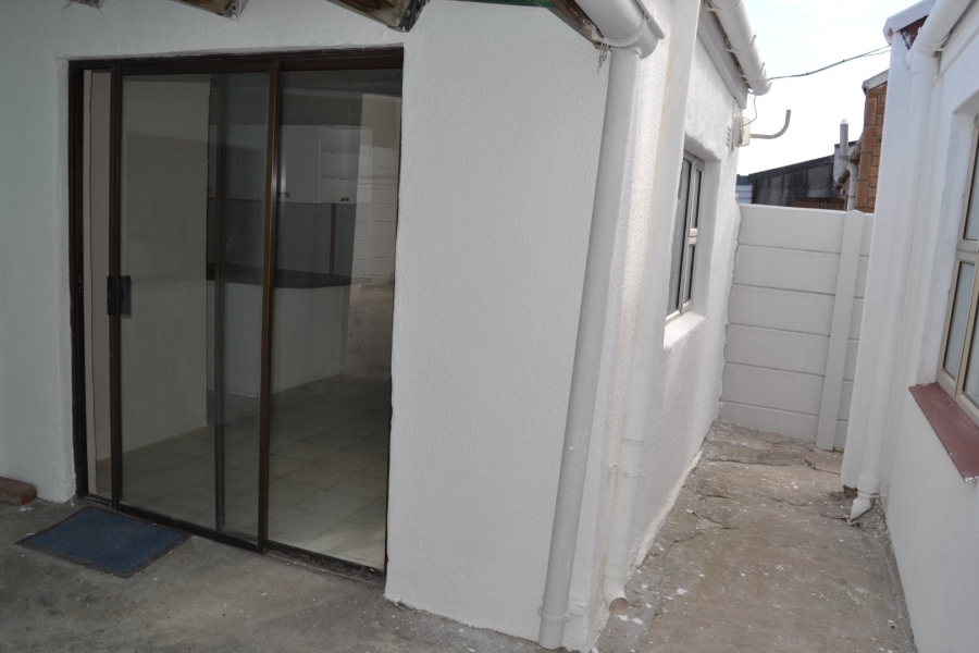 3 Bedroom Property for Sale in Strandfontein Western Cape